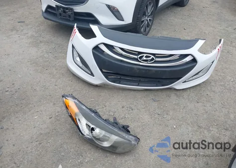 2013 Hyundai Elantra Gt z USA, uszkodzony, nr VIN KMHD35LE1DU058304